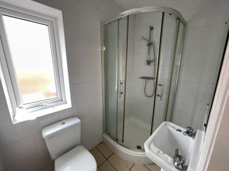 1 bedroom House share to let in Westleigh Avenue, Derby, DE22