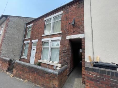 Thorpes Road, Heanor, DE75