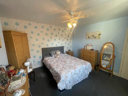 3 bedroom Terraced House for sale in Beech Street, Burton Upon Trent, DE14