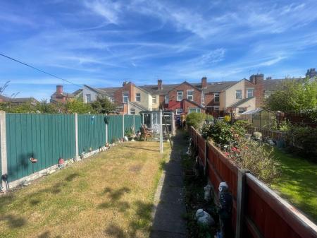 3 bedroom Terraced House for sale in Beech Street, Burton Upon Trent, DE14