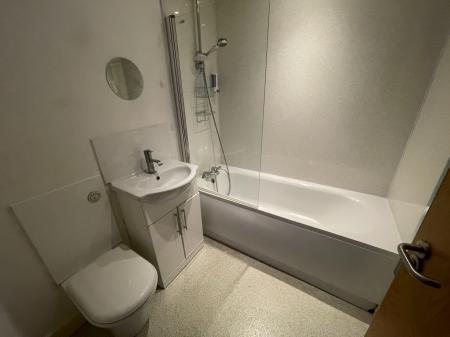 1 bedroom Flat to let in Gower Street, Derby, DE1