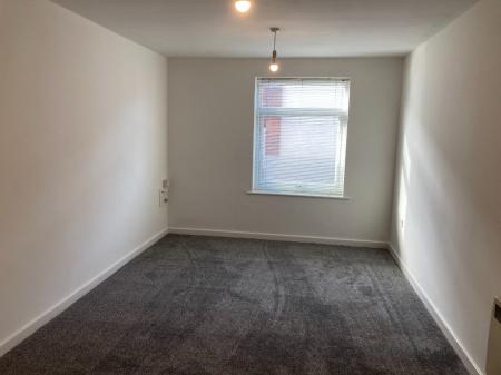 1 bedroom Flat to let in Princess Street, Burton Upon Trent, DE14
