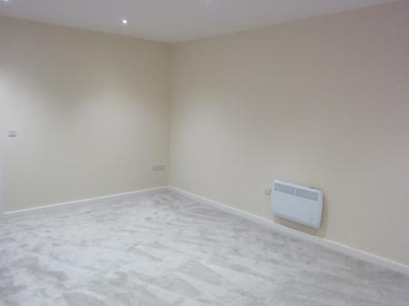 1 bedroom Flat to let in Flat 1, 18 South Street, Ilkeston, DE7