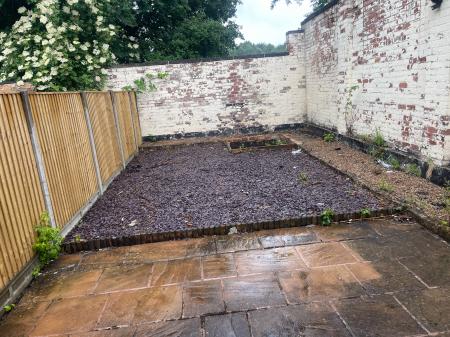 2 bedroom End of terrace house to let in Gordon Street, Ilkeston, DE7