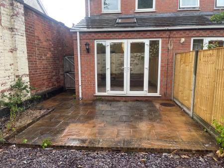 2 bedroom End of terrace house to let in Gordon Street, Ilkeston, DE7