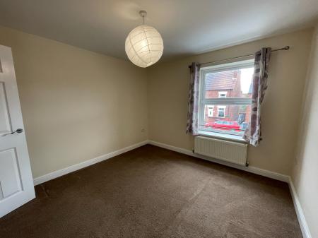 2 bedroom End of terrace house to let in Gordon Street, Ilkeston, DE7