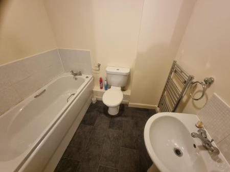 2 bedroom Flat for sale in Atlantic Way, Derby, DE24
