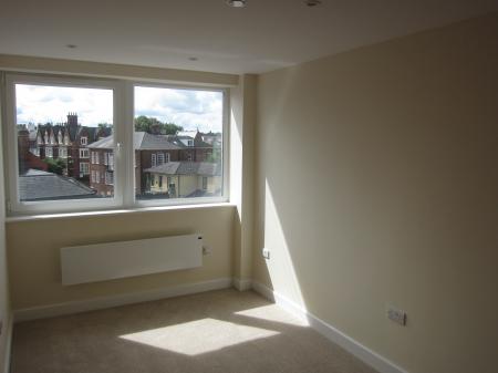 2 bedroom Flat to let in Gower Street, Derby, DE1