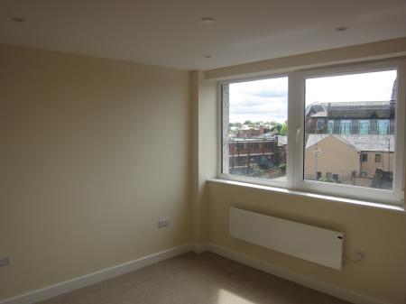 2 bedroom Flat to let in Gower Street, Derby, DE1