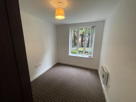 2 bedroom Flat to let in Mill Street, Derby, DE1