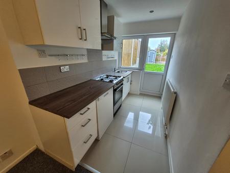 2 bedroom Terraced House for sale in Nelson Street, Heanor, DE75