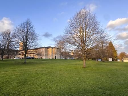 2 bedroom Terraced House for sale in Thomas Wyatt Road, Devizes, SN10