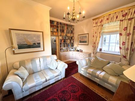 2 bedroom Terraced House for sale in Thomas Wyatt Road, Devizes, SN10