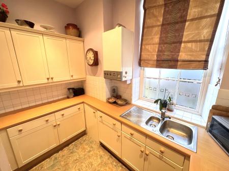 2 bedroom Terraced House for sale in Thomas Wyatt Road, Devizes, SN10