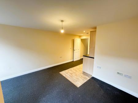 1 bedroom Flat to let in Snuff Street, Devizes, SN10
