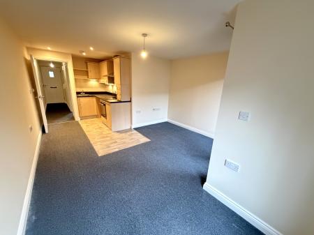 1 bedroom Flat to let in Snuff Street, Devizes, SN10