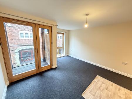 1 bedroom Flat to let in Snuff Street, Devizes, SN10