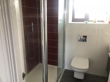 4 bedroom Detached house to let in Stockwell Road, Devizes, SN10