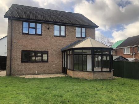 4 bedroom Detached house to let in Stockwell Road, Devizes, SN10