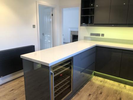 4 bedroom Detached house to let in Stockwell Road, Devizes, SN10