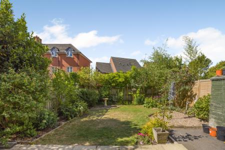 4 bedroom Link detached house for sale in Dowse Road, Devizes, SN10