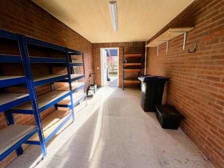 4 bedroom Link detached house for sale in Dowse Road, Devizes, SN10