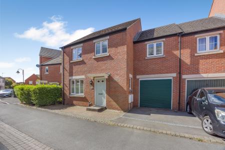 Dowse Road, Devizes, SN10