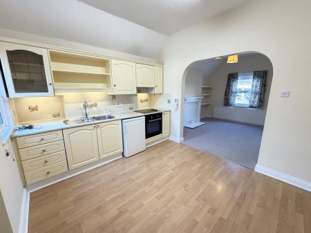 2 bedroom Flat to let in Estcourt Street, Devizes, SN10