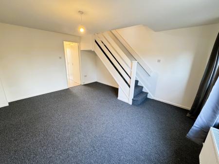 2 bedroom Terraced House to let in Weavers Crofts, Melksham, SN12