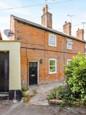 1 bedroom End of terrace house for sale in Morris Lane, Devizes, SN10