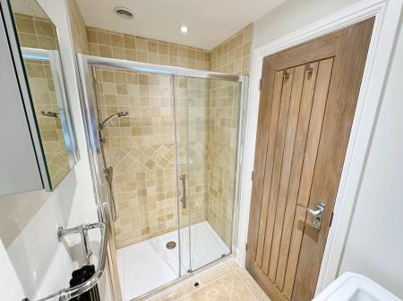 2 bedroom End of terrace house to let in Estcourt Street, Devizes, SN10