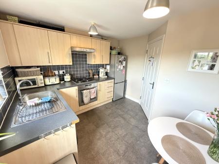 2 bedroom Flat for sale in Combe Walk, Devizes, SN10