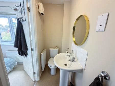 2 bedroom Flat for sale in Combe Walk, Devizes, SN10