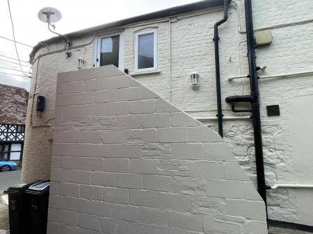 1 bedroom Flat to let in High Street, Potterne, Devizes, SN10