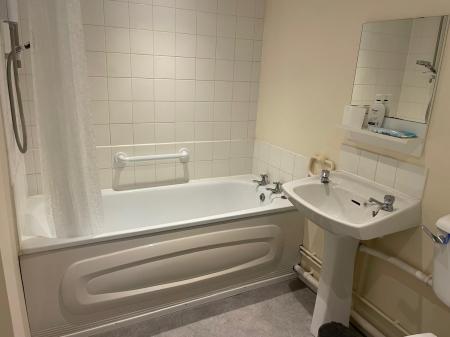 1 bedroom Flat to let in High Street, Potterne, Devizes, SN10