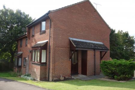 1 bedroom End of terrace house to let in Oamaru Way, Devizes, SN10