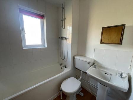 1 bedroom End of terrace house to let in Oamaru Way, Devizes, SN10