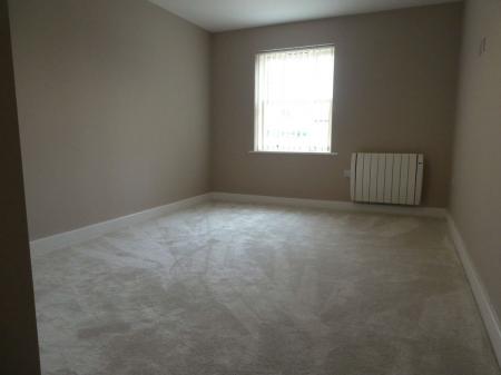 2 bedroom Apartment to let in Granby House, Bawtry, DN10