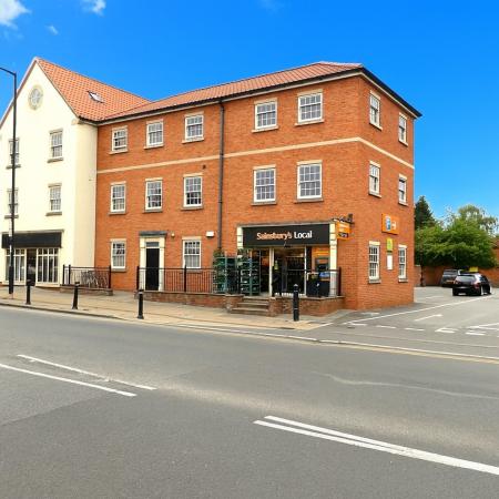 2 bedroom Apartment to let in Granby House, Bawtry, DN10