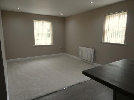 2 bedroom Apartment to let in Granby House, Bawtry, DN10