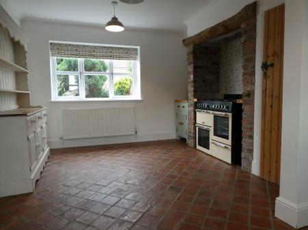 3 bedroom Semi-detached house to let in Vinehall Road, Haxey, DN9