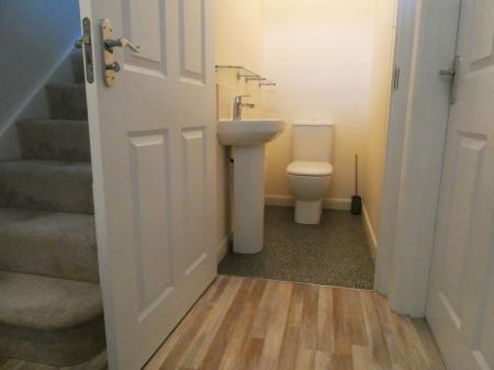 3 bedroom Detached house to let in Derwent Drive, Lakeside, Doncaster, DN4