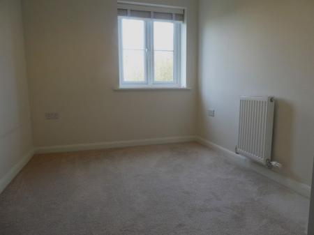 3 bedroom Detached house to let in Derwent Drive, Lakeside, Doncaster, DN4