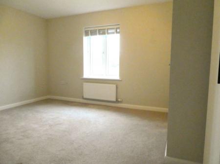 3 bedroom Detached house to let in Derwent Drive, Lakeside, Doncaster, DN4