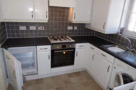 2 bedroom Flat to let in Primrose Place, Bessacarr, Doncaster, DN4