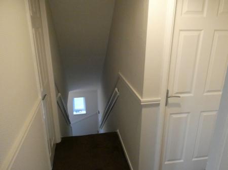 3 bedroom Semi-detached house to let in Sycamore Grove, Cantley, DN4