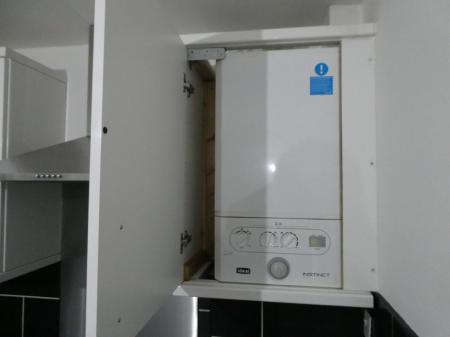 2 bedroom Ground floor flat to let in Wivelsfield Road, Balby, Doncaster, DN4