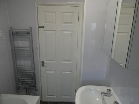 2 bedroom Terraced House to let in Burton Avenue, Balby, Doncaster, DN4