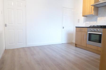 2 bedroom Terraced House to let in Burton Avenue, Balby, Doncaster, DN4