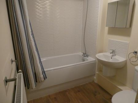 2 bedroom Town house to let in Cooper Street, Hyde Park, Doncaster, DN4